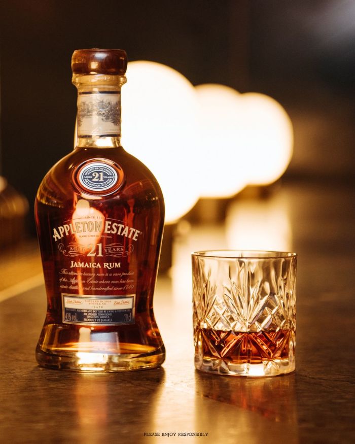 Appleton Estate 21 Year Old Rum Appleton Estate 21 Year Old Rum